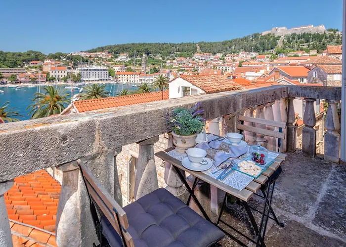 Villa Hvar Royale - 5 Bedroom Central Villa - Indoor Pool - Beautiful Heritage Villa