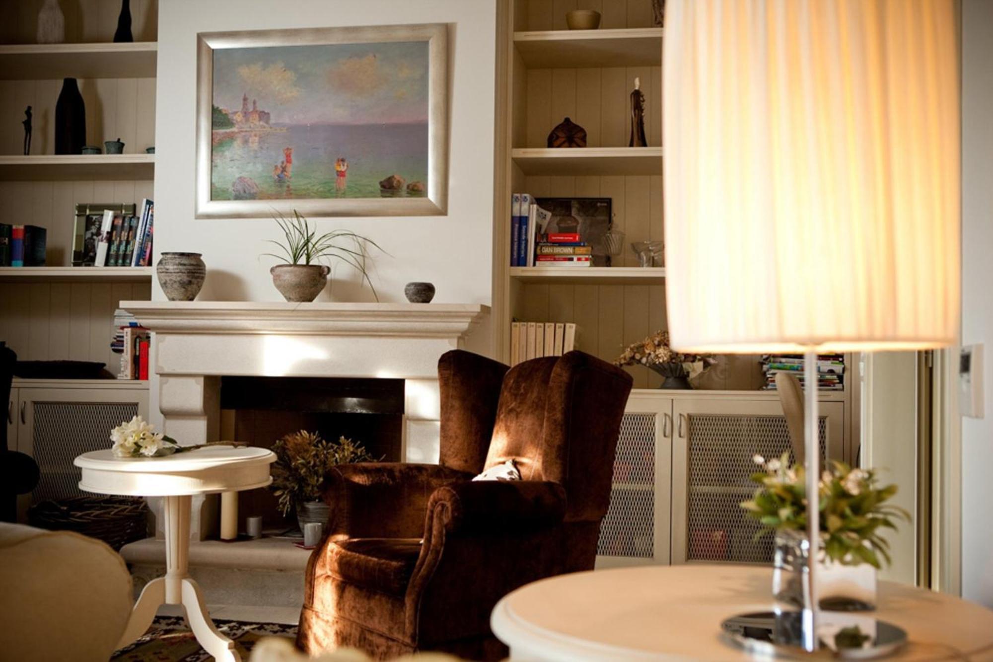 Hvar Royale - 5 Bedroom - Indoor Pool - Beautiful Heritage Villaer